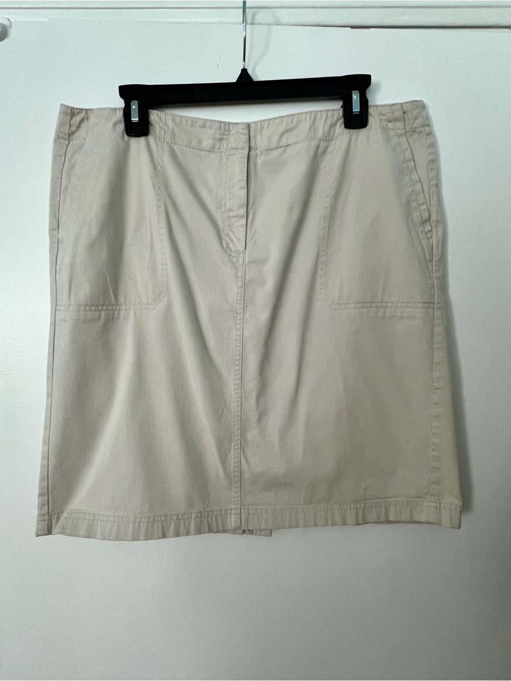 J. Jill Lived In Chino Skirt. Light Beige Size 14 Missy.